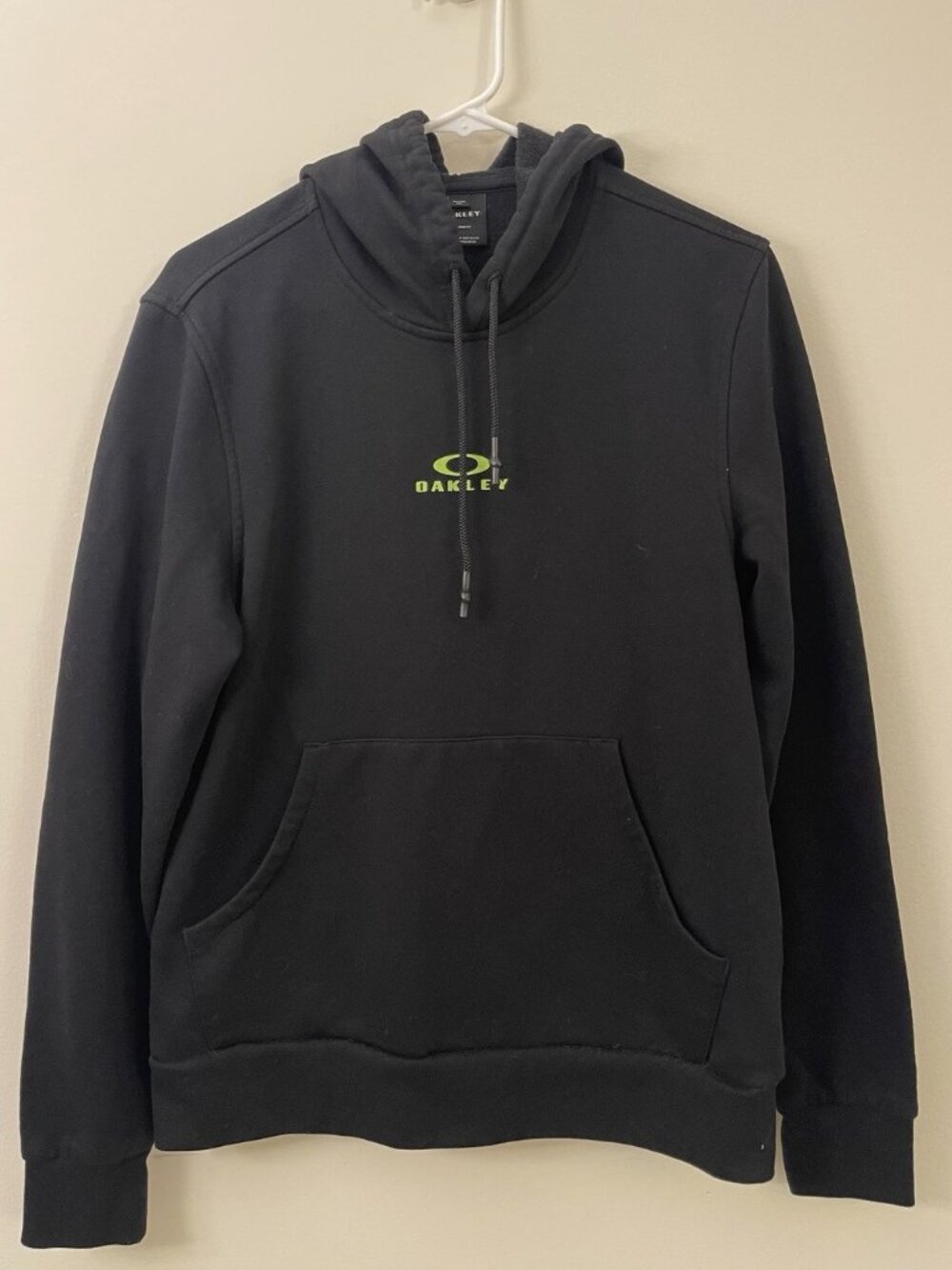 Oakley Black Pullover Hoodie Neon Green Logo Size S